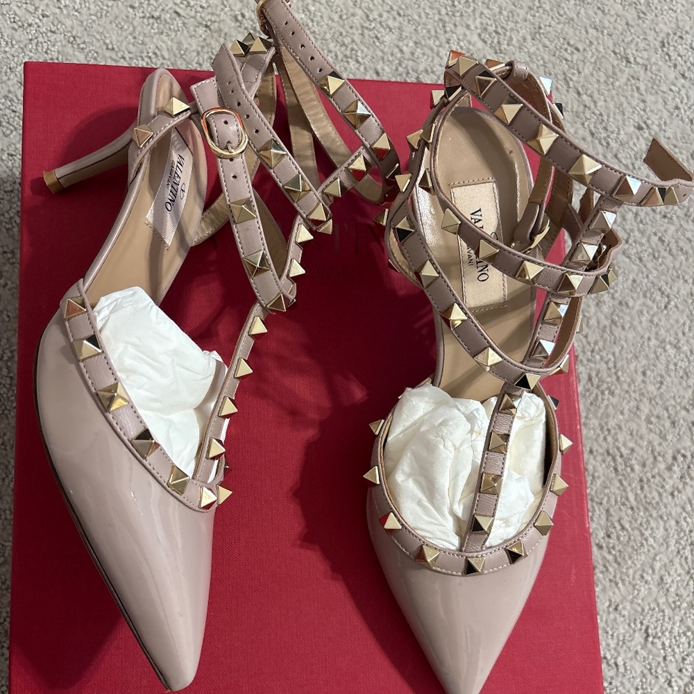 Valentino Garavani rockstud sandal , poudre , 37